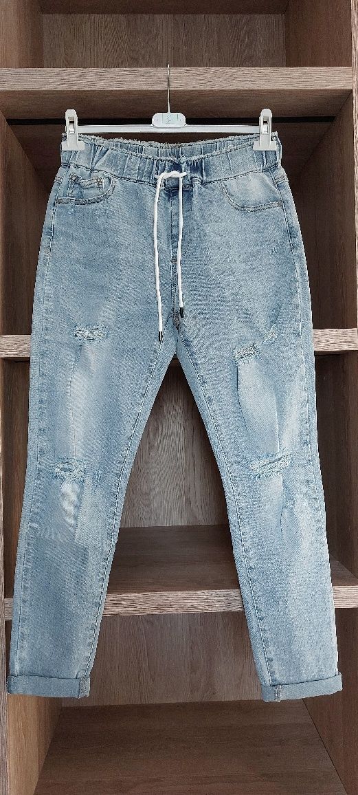3D Denim Spodnie jeansowe na gumie z przetarciami wysoki stan Rozm. 42