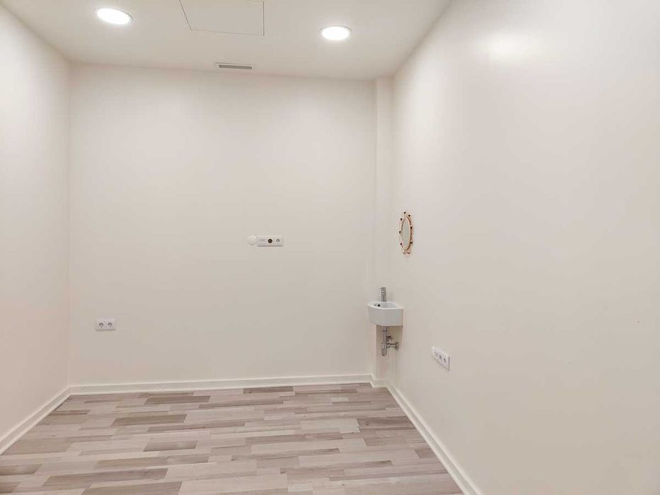 Trespasse/Cessão de espaço comercial com obras e equipado – Porto