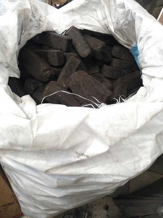 Brykiet torfowy 1800Mj w Big Bag wydajność 80% co węgiel