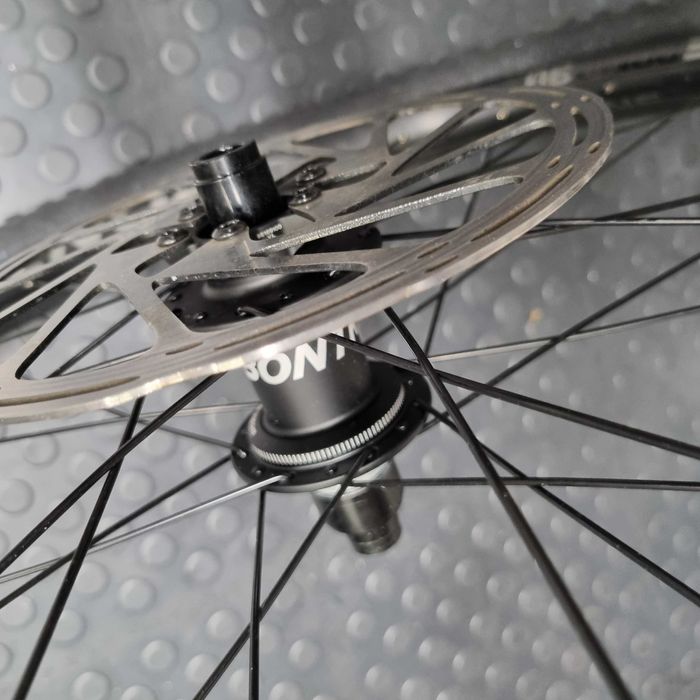 Nowe koło Bontrager Line Comp 30 z nową oponą XR4 i tarczą Sram 29cali