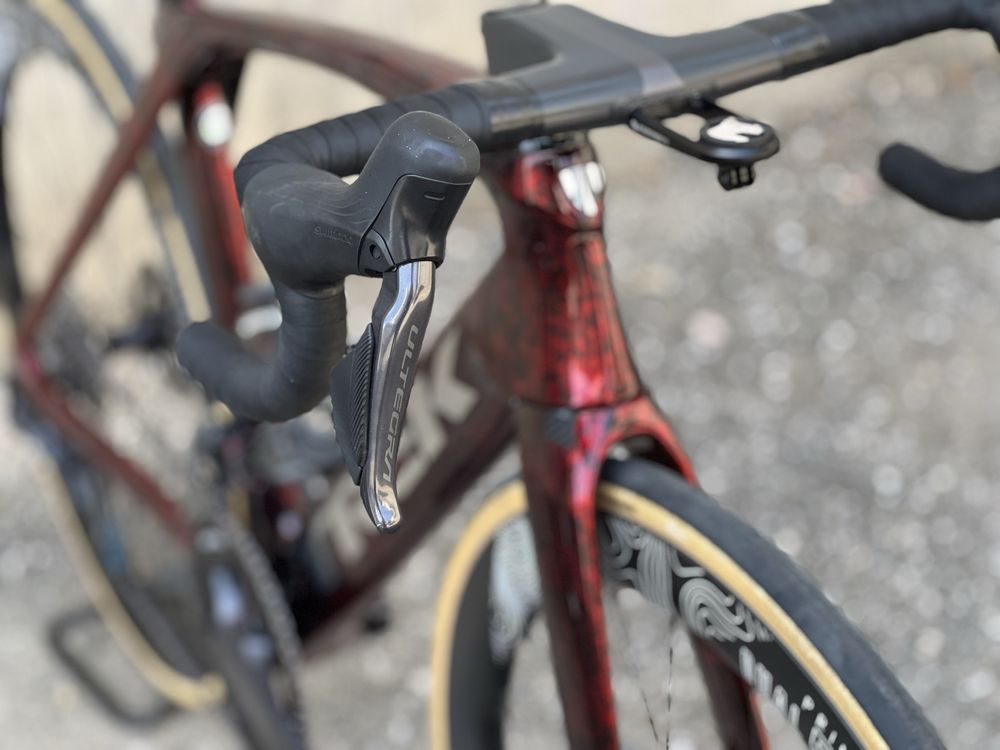 V: Trek Madone SLR / Ultegra Di2 12v