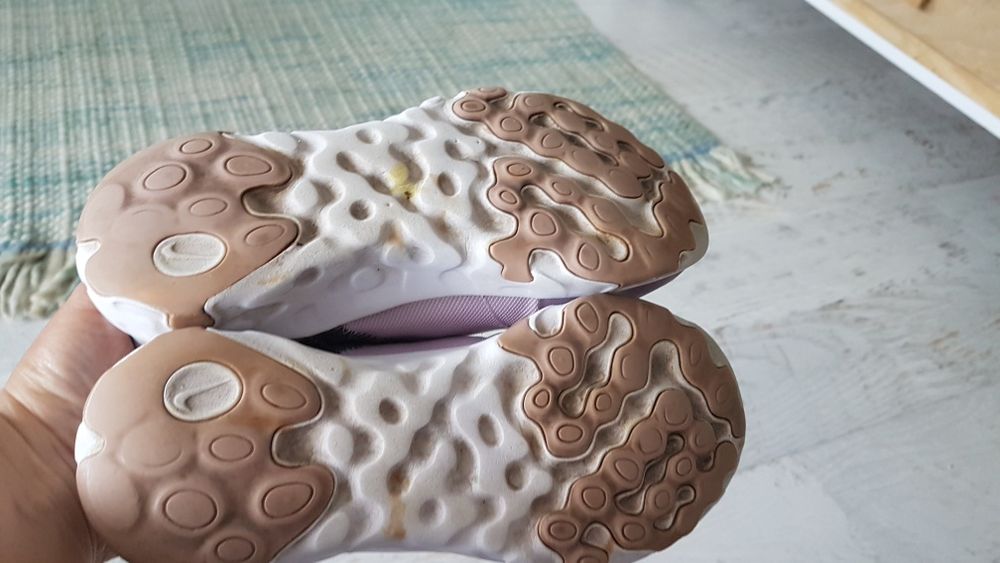 Na jesień na w-f sportowe buty Adidasy nike róż 36