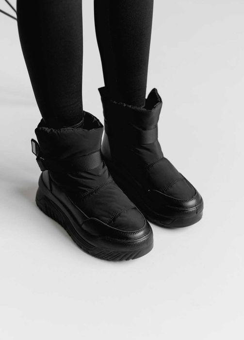 Стильні зимові дутики, черевики зимові Lee Cooper р.39