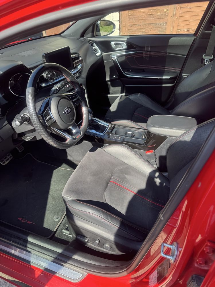 Kia Proceed GT 1.6t 204km
