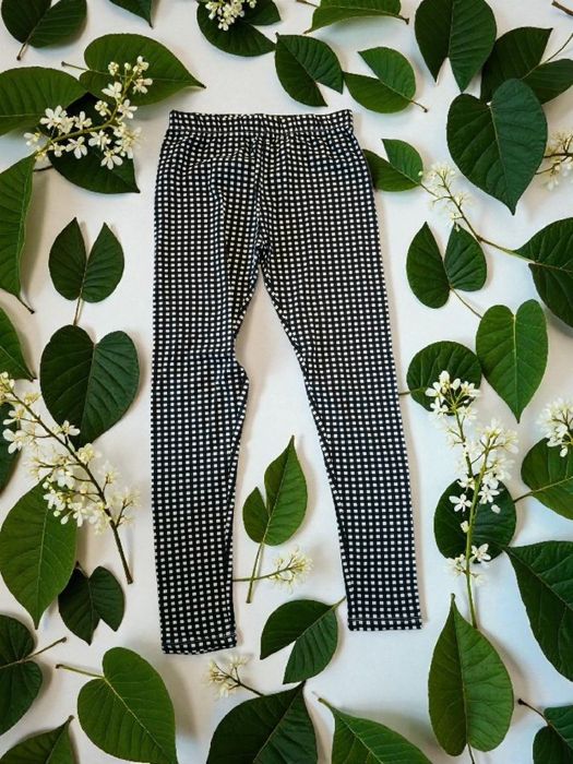 Legginsy dziewczęce w czarno-białą kratkę, rozmiar 158