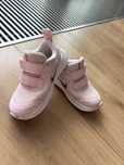 NIKE Starrunner 3 rozm. 23,5