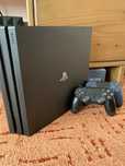 Sony Playstation 4 Pro на 1Tb Black ідеальний стан + ігри, 2 джойстики