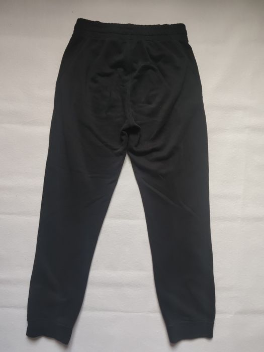 Спортивні штани Nike