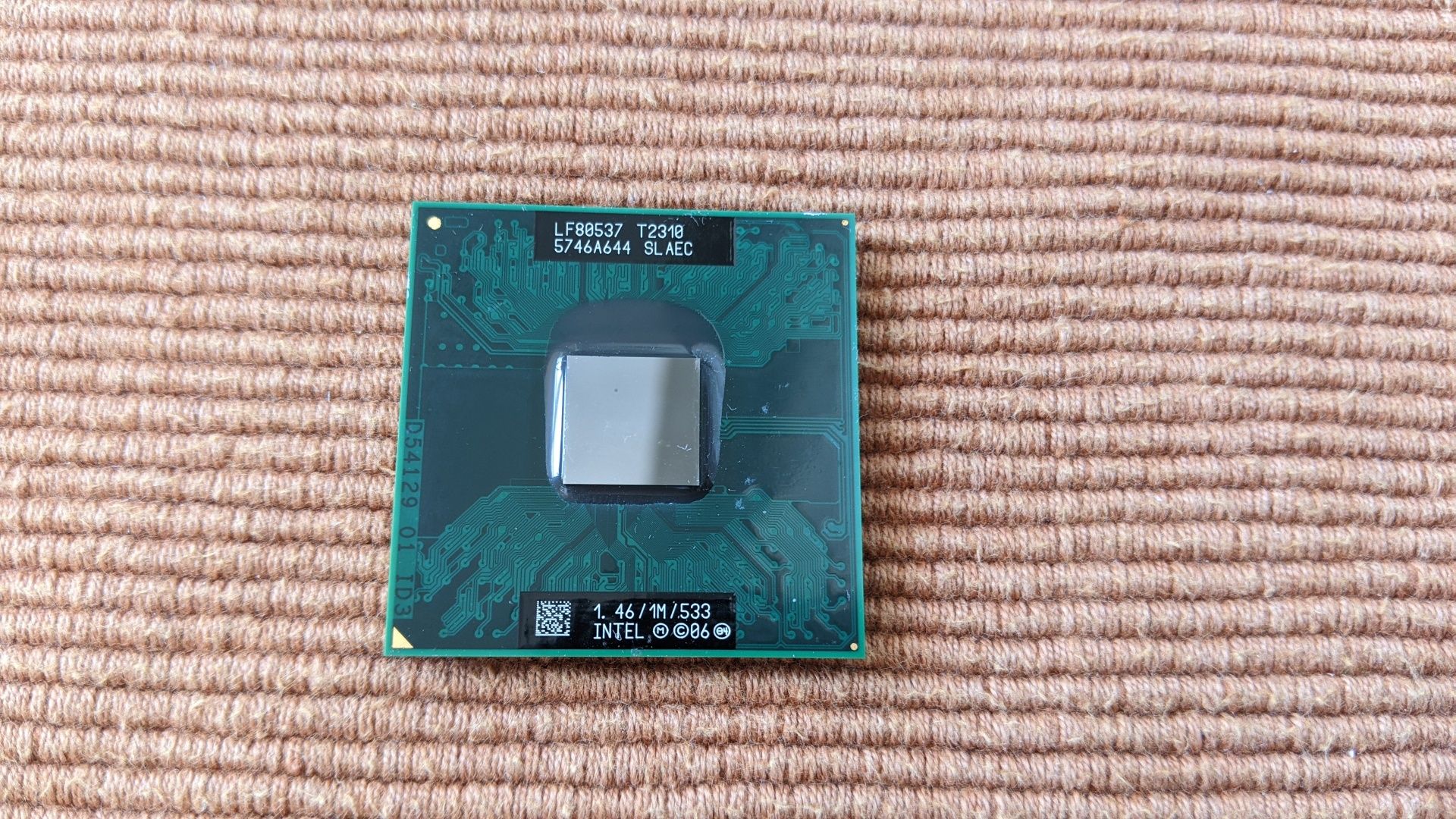 Процесор INTEL T2310