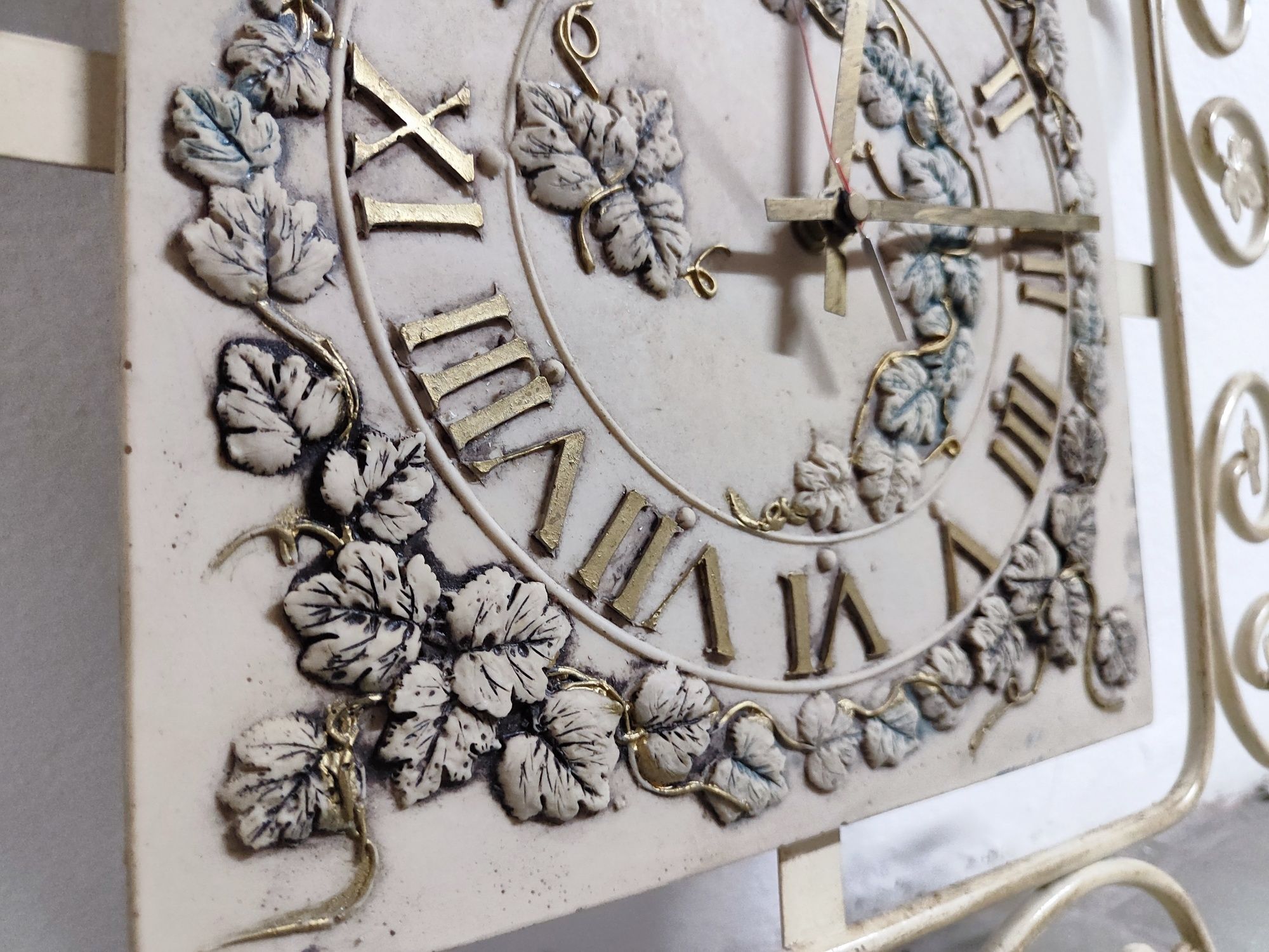 Zabytkowy kwadratowy zegar ścienny włoski Orologio Qvadratonny