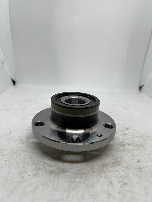 Підшипник маточини (задньої) Skoda Fabia 99-/VW Polo 01- (SNR no box)