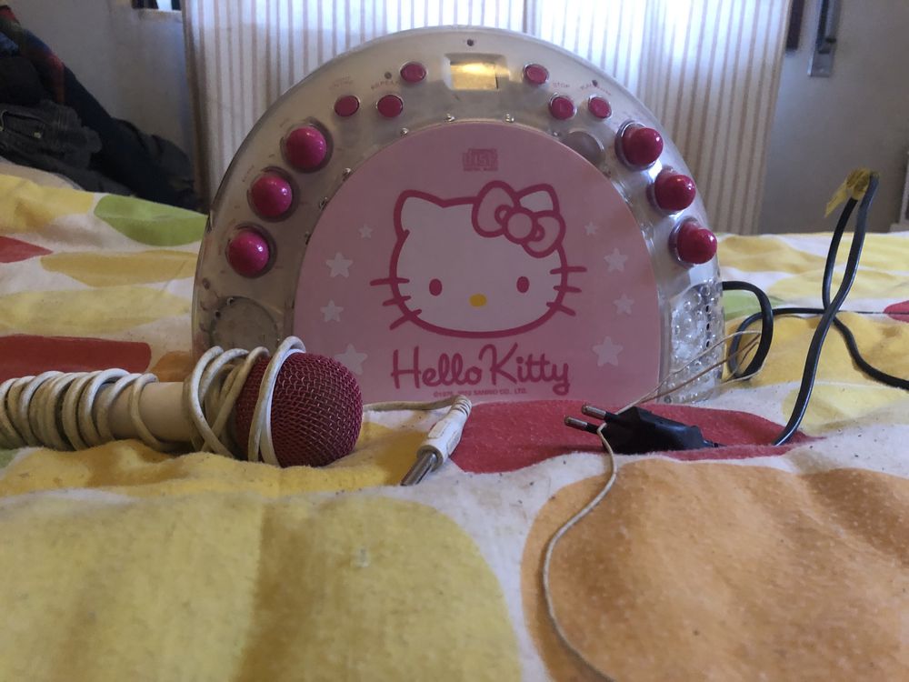 Radio da Hello Kitty com microfone