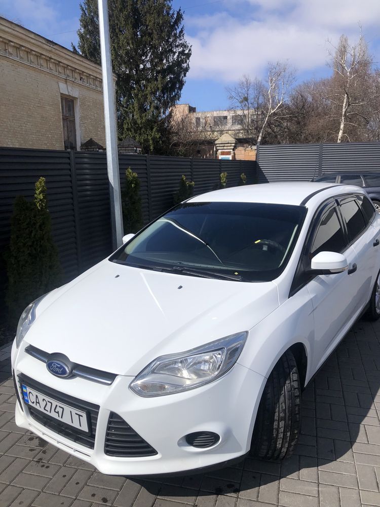 Ford focus (2013)