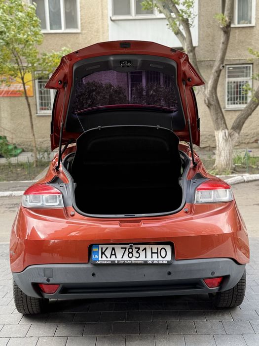 Renault Megane 2.0 бензин Автомат