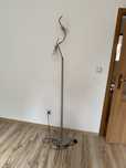 Lampa stojąca do sypialni