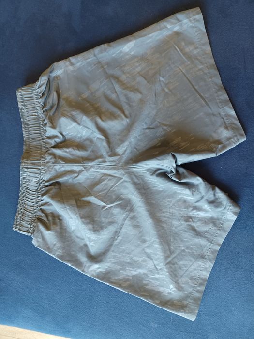 Spodenki Under Armour.