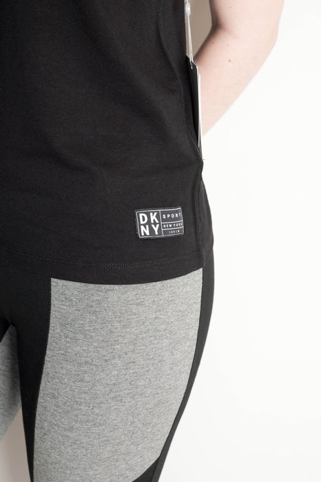 DKNY ОРИГІНАЛ. Жіноча майка футболка чорна лого розмір XS