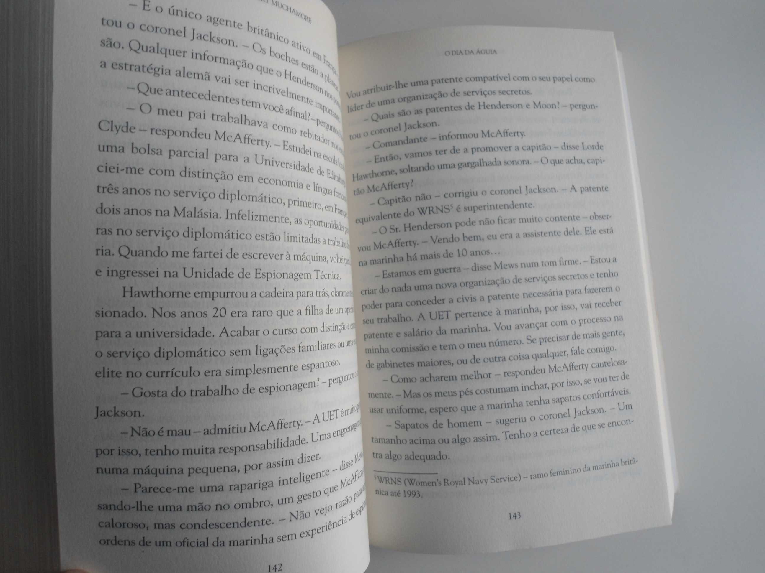 O Dia da Águia por Robert Muchamore