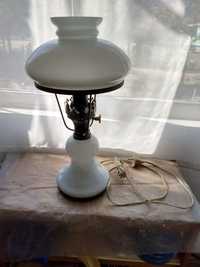 Лампа настольная с регулятором освещения и длинным шнуром