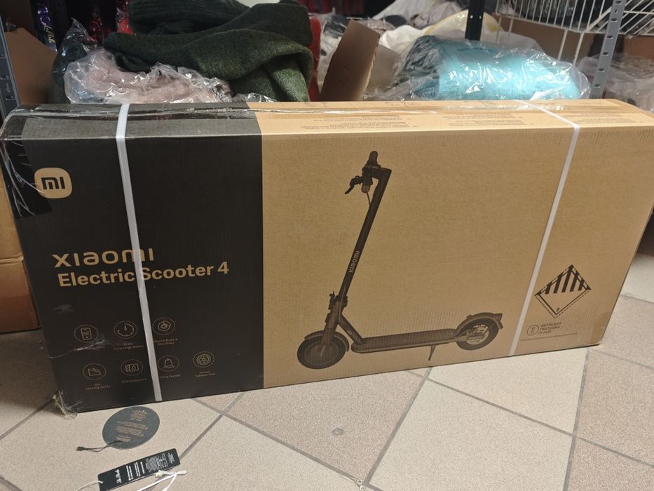 Nowa hulajnoga Xiaomi Electric Scooter 4