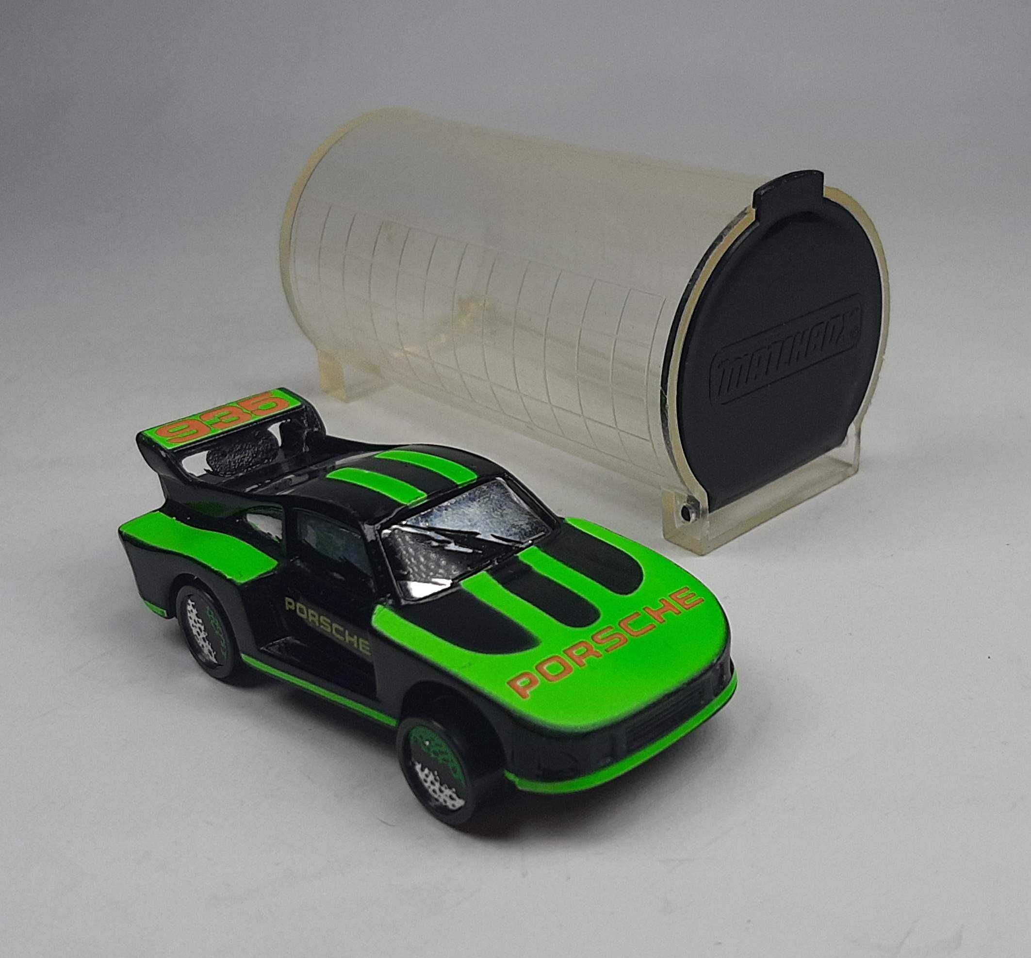 MATCHBOX Porsche 935 Racing Lightning Series, Made in China