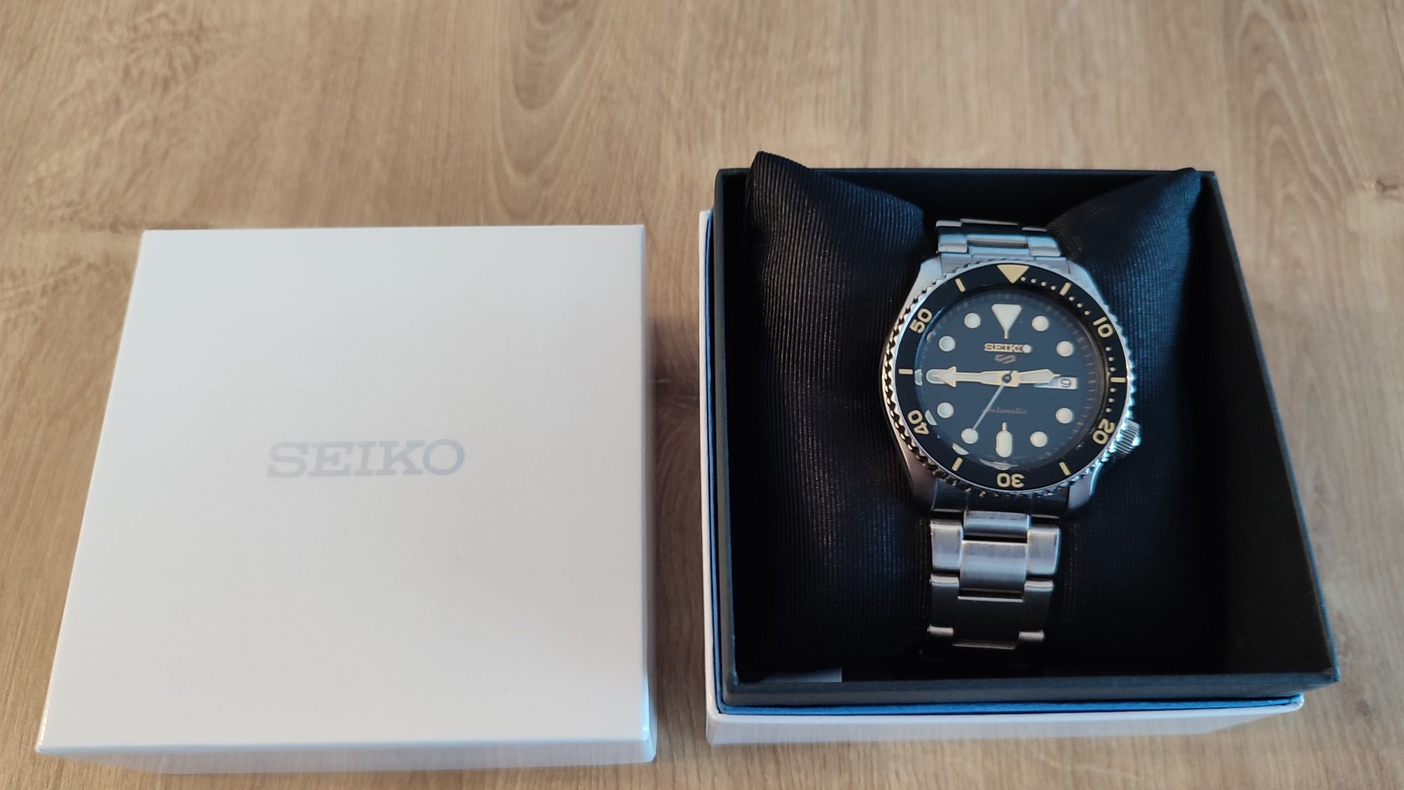 Zegarek SEIKO 5, SRPD57K1, Automat