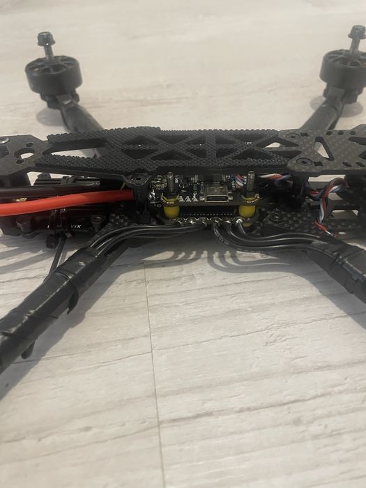 Продам FPV “7” стек Speedybee F405 V3