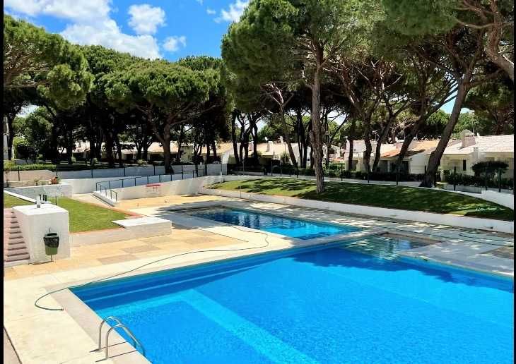 Apartamento no aldeamento Açoteias em Albufeira praia Falésia