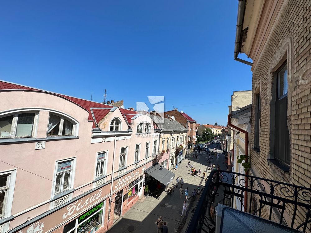 Здам 2-х кімнатну квартиру в історисному центрі! Ужгорлод!
