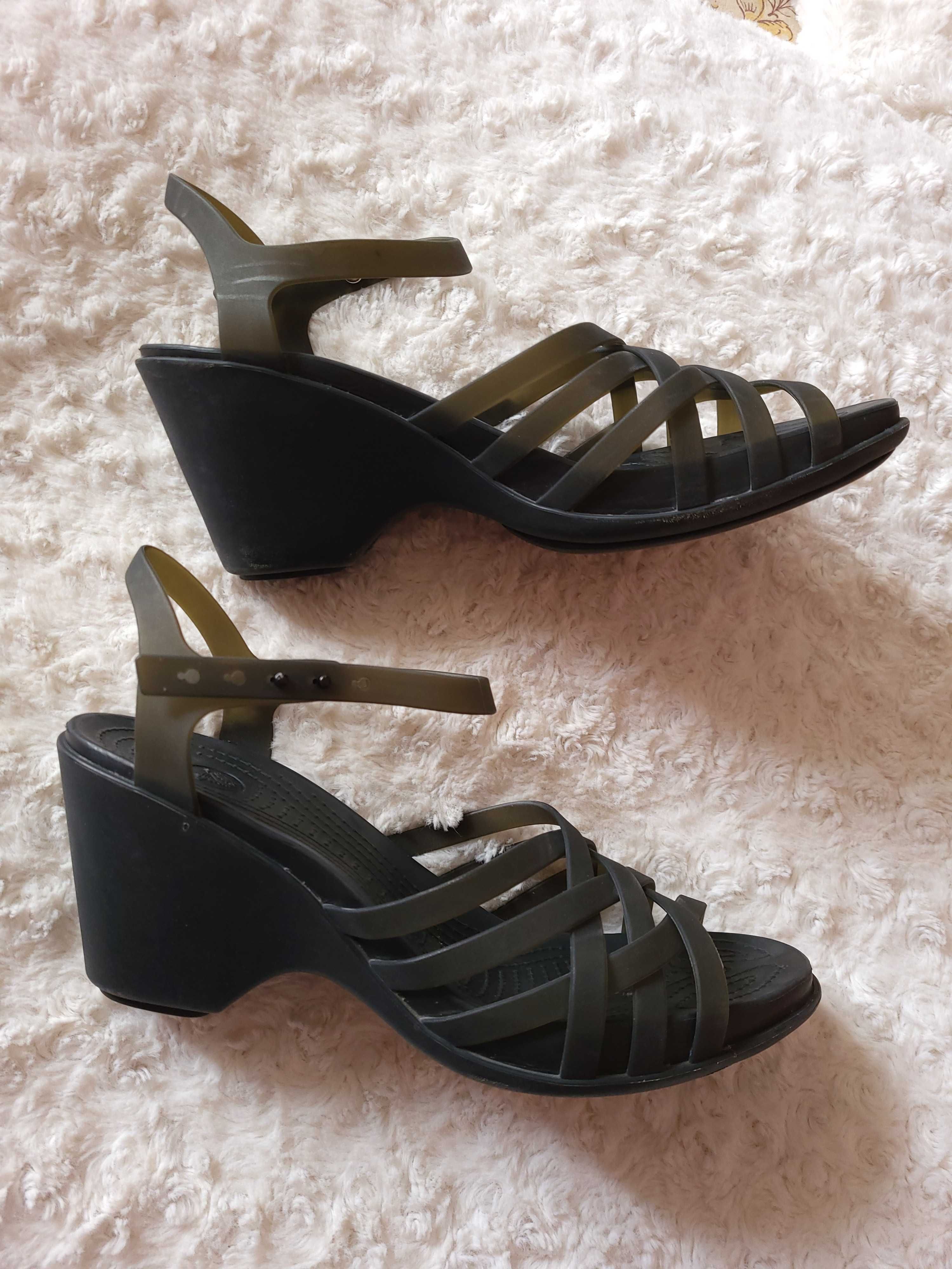 crocs huarache wedge босоніжки сандалі сланці крокси жіночі р. 39