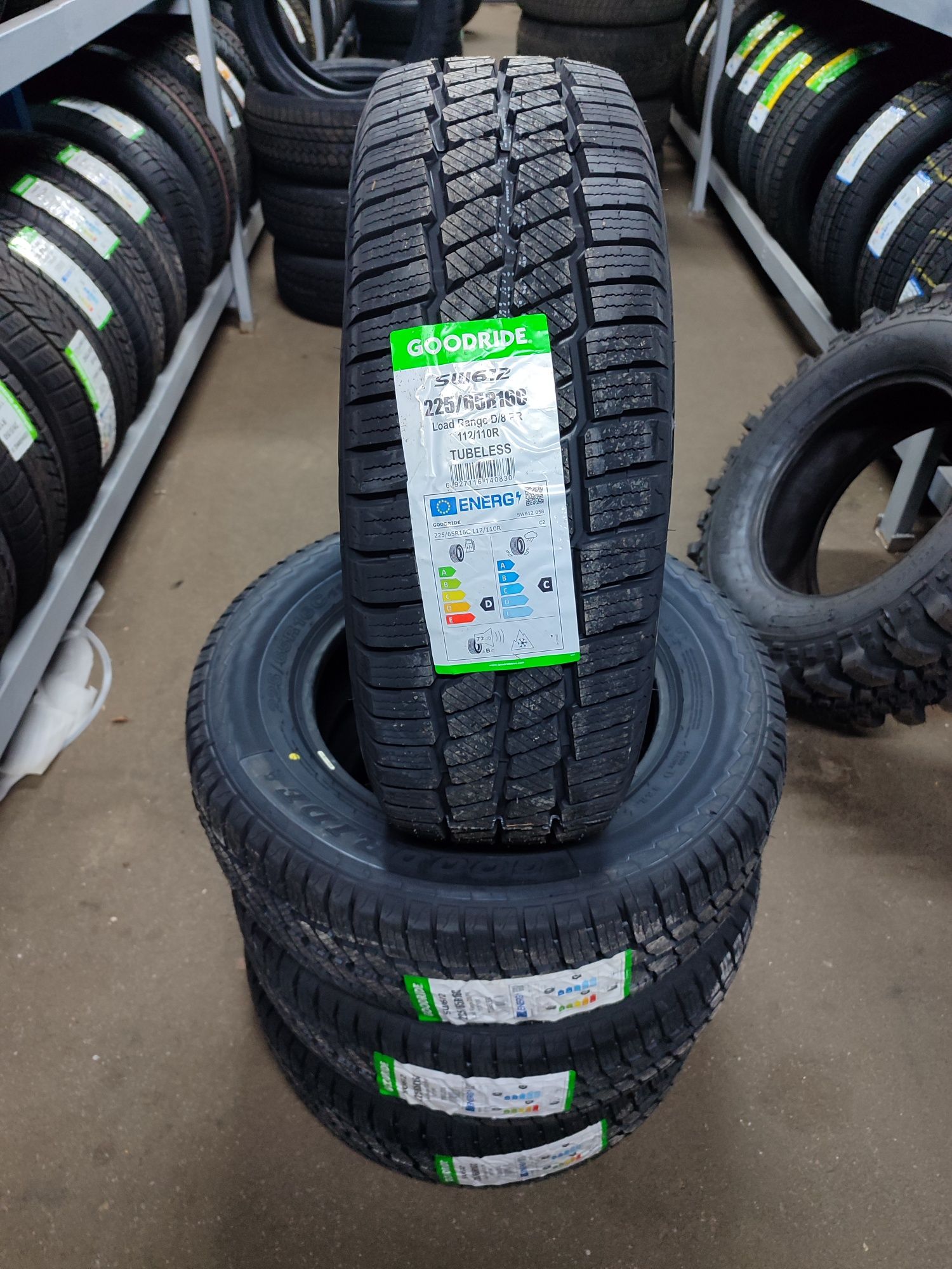 Шини Goodride SW612 225/65 R16C 115/113R