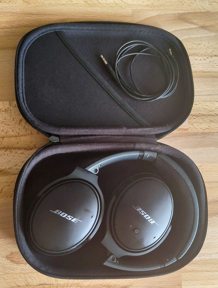 Auscultadores Bose QC 35 ii Noise Cancelling