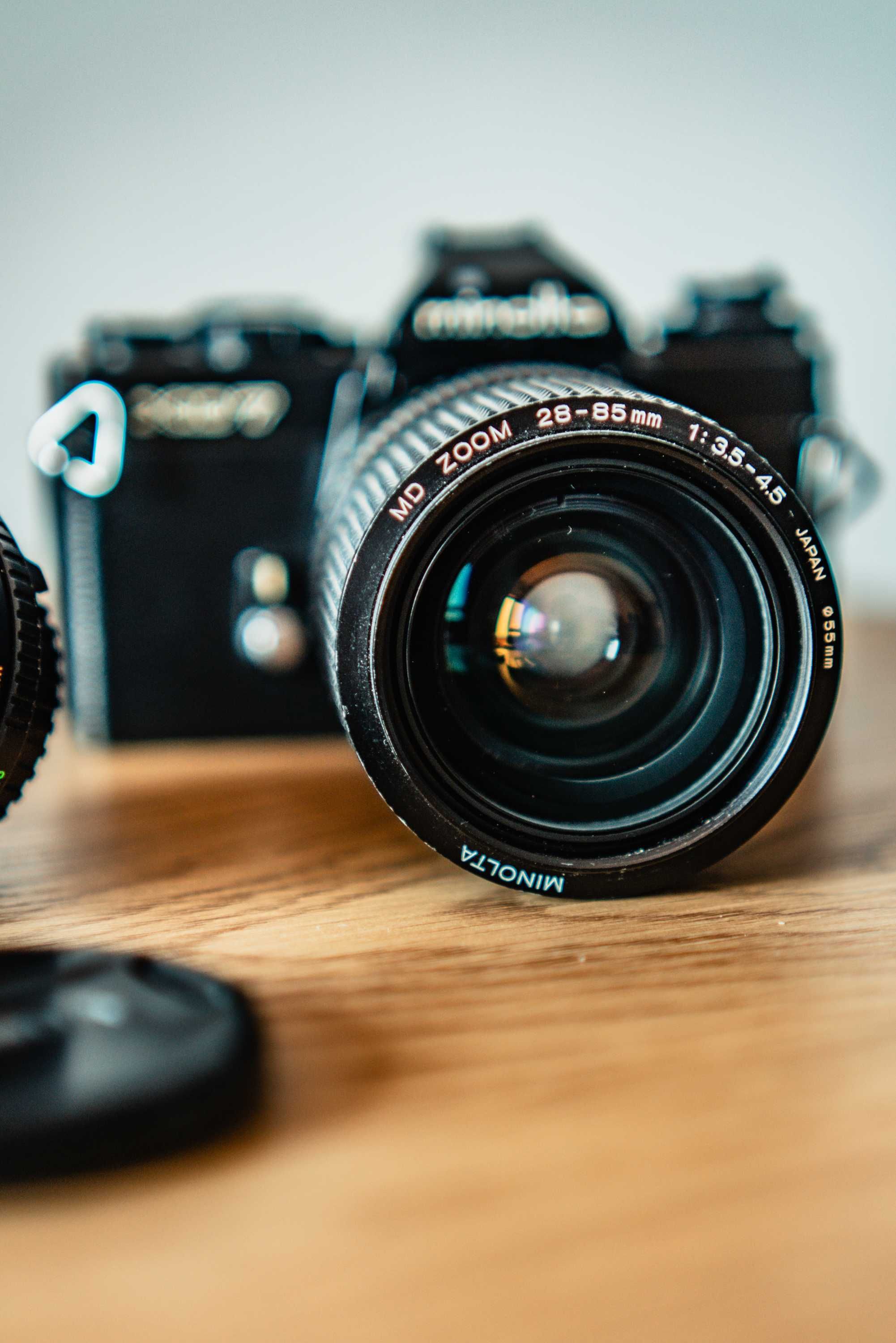 Minolta XD7 + MD 28-55mm + Rokkor 50mm + URTH MD-E