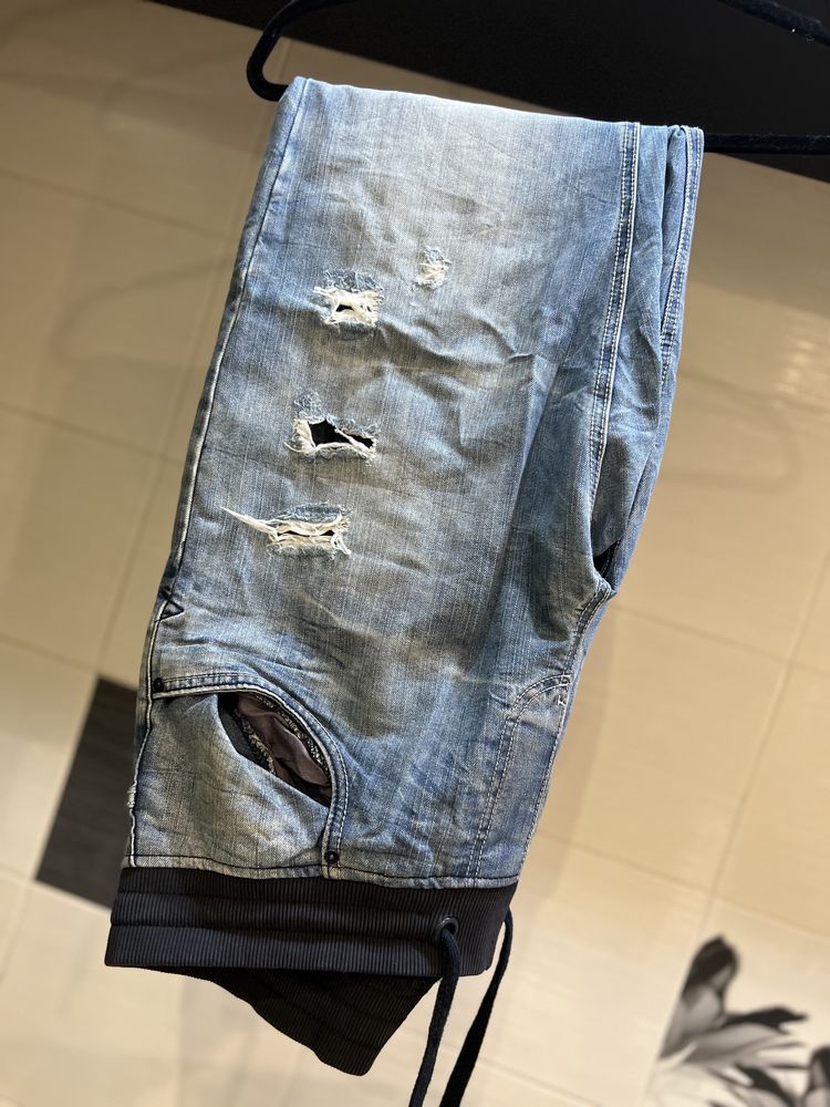 Spodnie jeansowe meskie