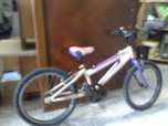 Bike para menina impecavel