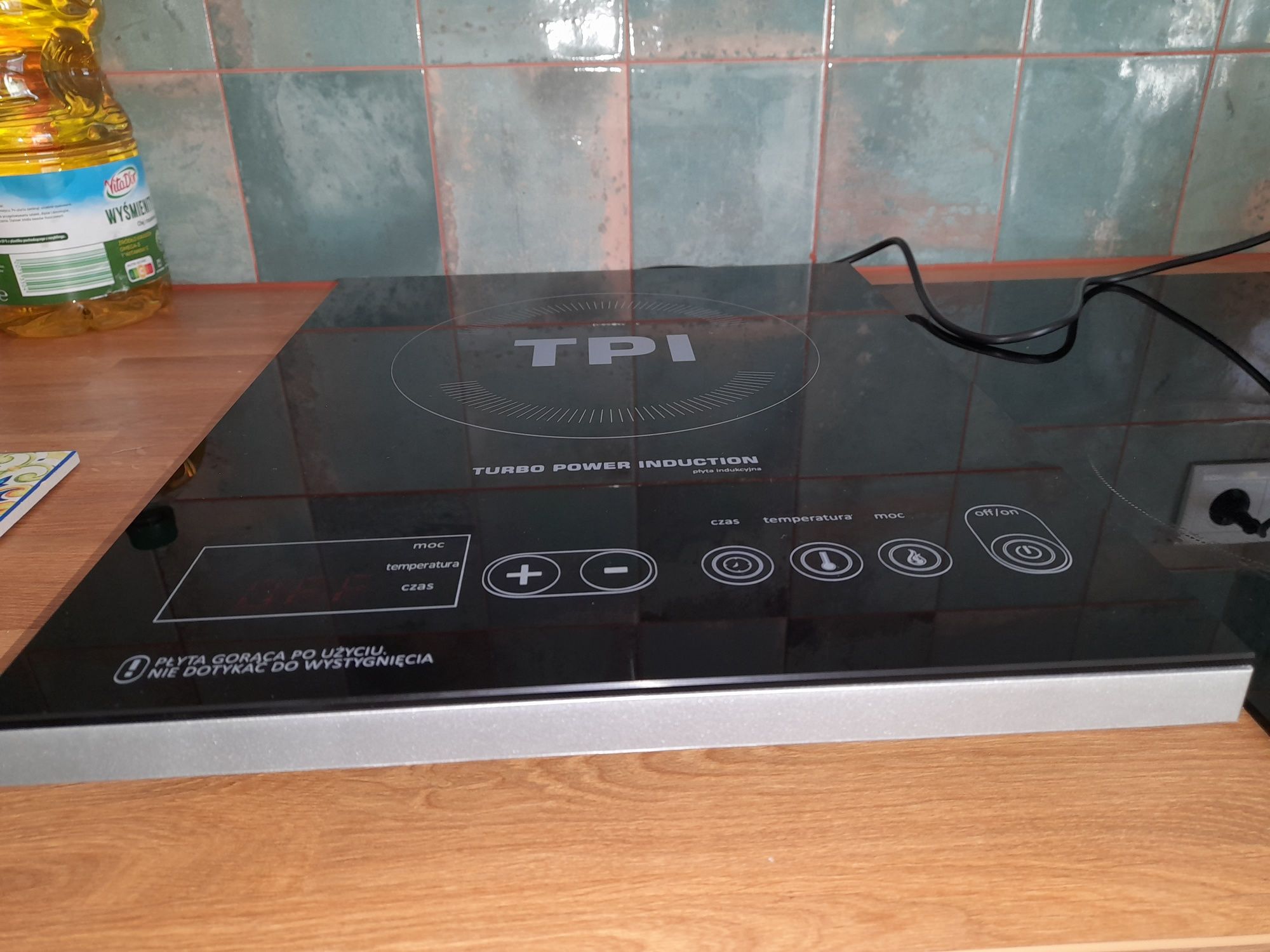 Kuchenka indukcyjna Welmax 1800W, 1 stanowiskowa duza