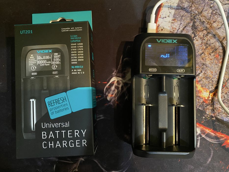 Olight Perun 3 + батарейка Olight 5000 mah та станція Videx Ut201