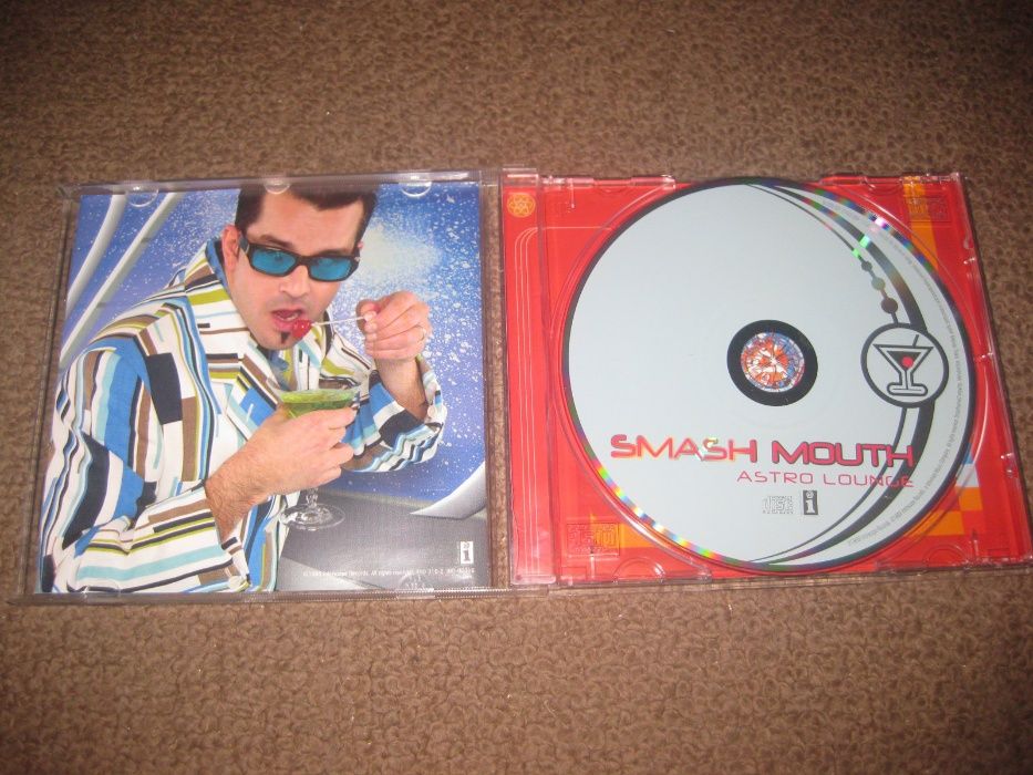 CD dos Smash Mouth "Astro Lounge" Portes Grátis!