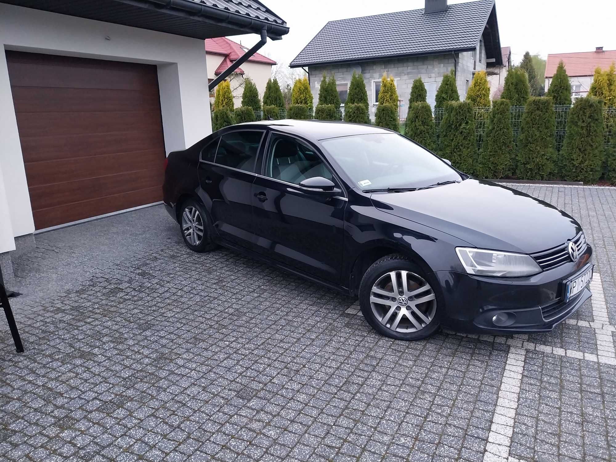 Volkswagen Jetta 1,6Disel/2012r.-stan bardzo dobry