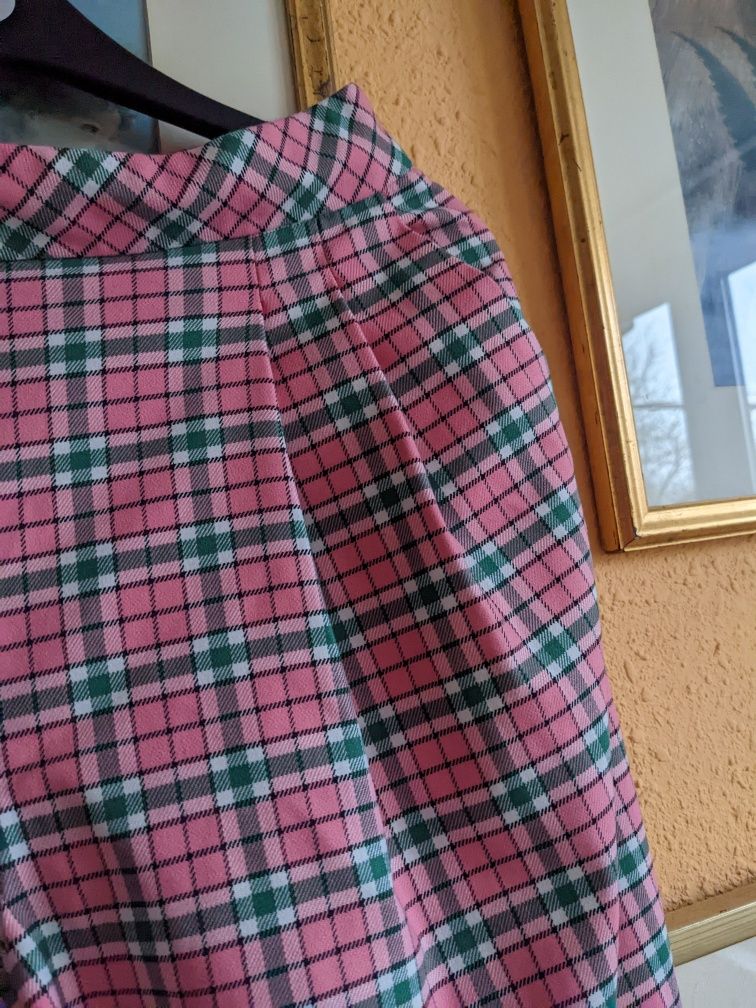 Spodnie w różową kratę Topshop