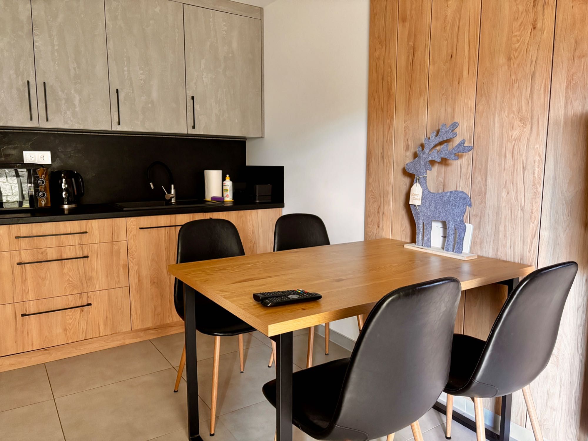 Nowoczesny apartament Szklarska Poręba :: Sauna, Bawialnia :: Centrum!