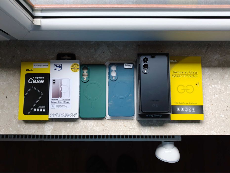 Samsung Galaxy S25 Edge 256GB  Czarny, Bez Rat, Jak nowy.