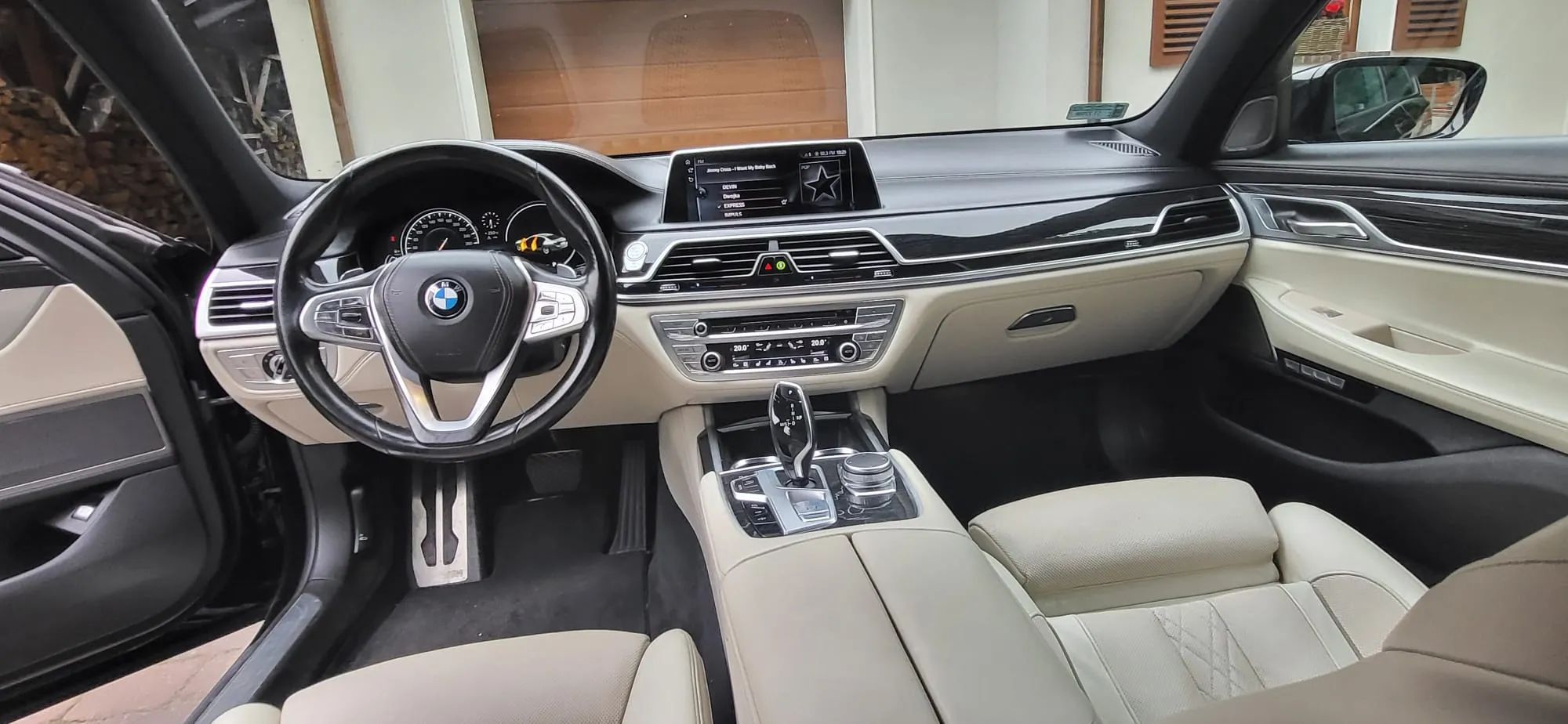 BMW Seria 7 oferta prywatna, samochód używany przez jednego właściciela