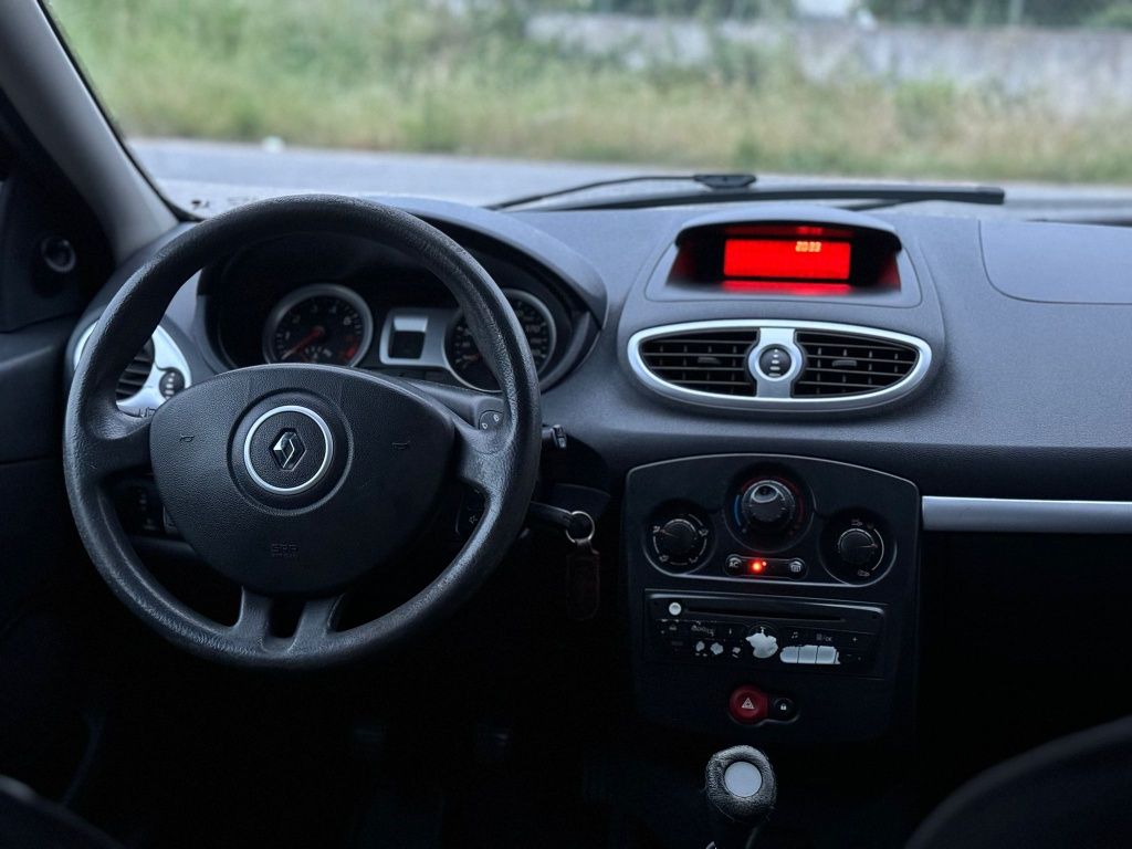 Renault Clio 1.2 Gasolina De 2010