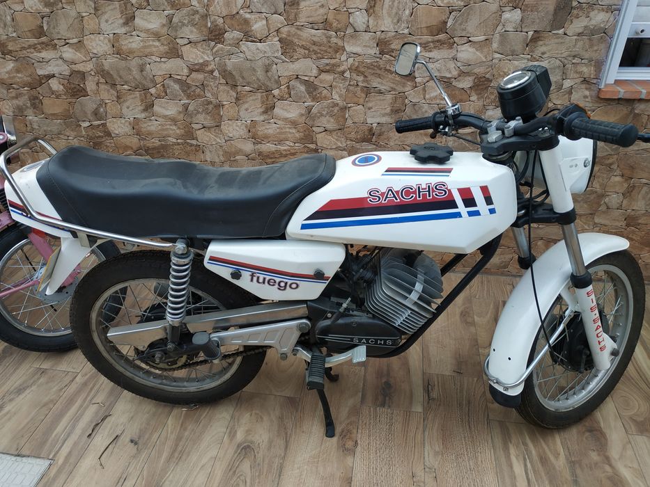 4 motas  para venda em conjunto