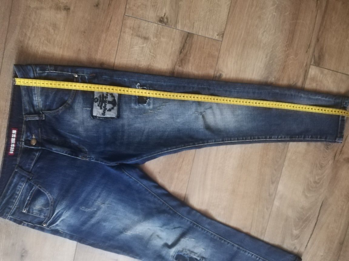 Spodnie damskie jeans roz 28