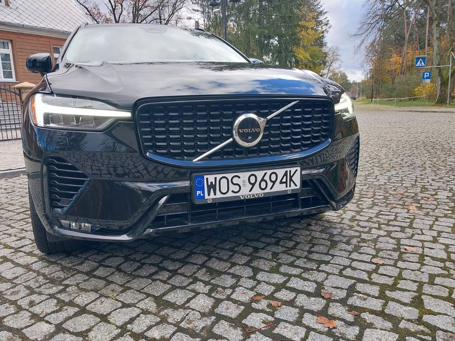 Volvo XC60 Plus Dark