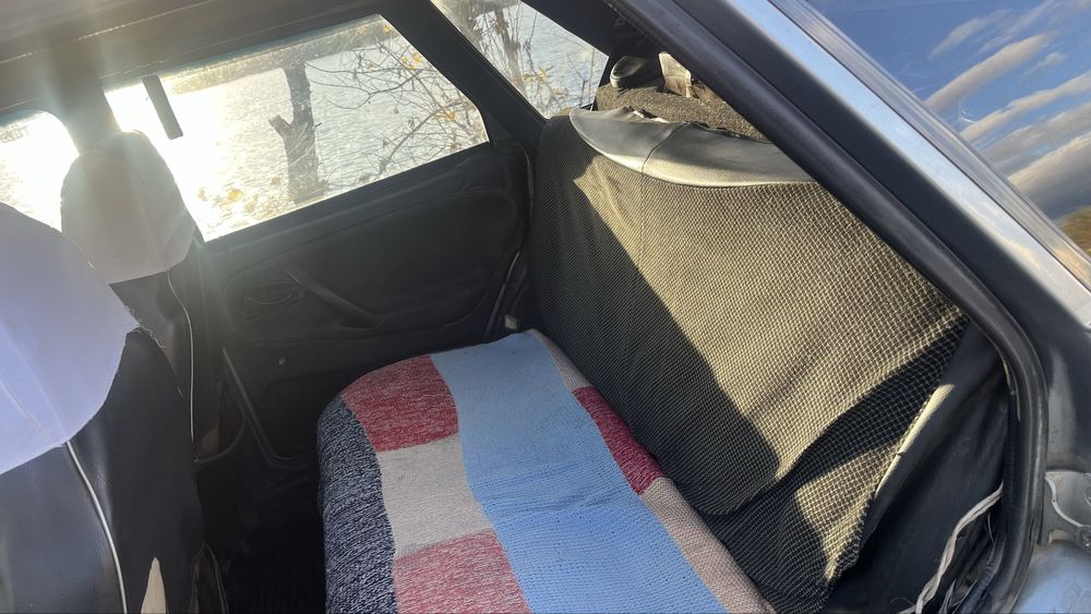 Продаю ВАЗ 2115 — на ходу, вкладень не потребує