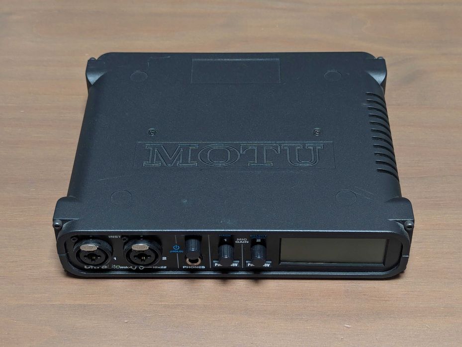 Interfejs audio USB studyjny MOTU UltraLite mk4 ESS DAC