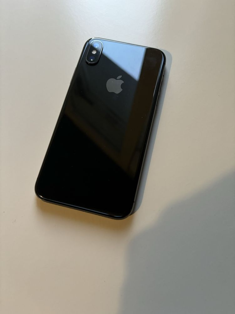 Apple iPhone X 64GB Space Gray
